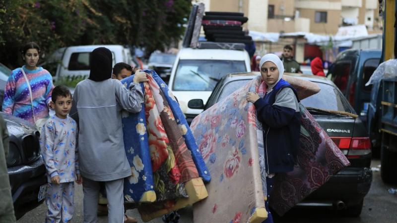 Megkezdődött a két hónapos tűzszünet Izrael és a Hezbollah között Libanon területén.