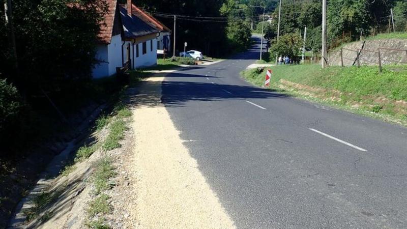 Vasgyűjtők és ágyneműkereskedők bukkantak fel - olvasónk beszámolója szerint egy újabb vasi településen tűntek fel gyanús egyének.