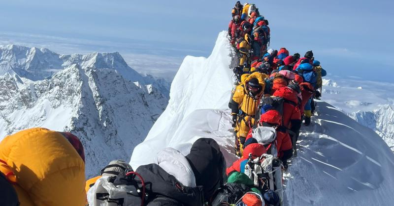 Nepál drasztikus lépésre készül az Everest-engedélyek kiadásának szigorításával.