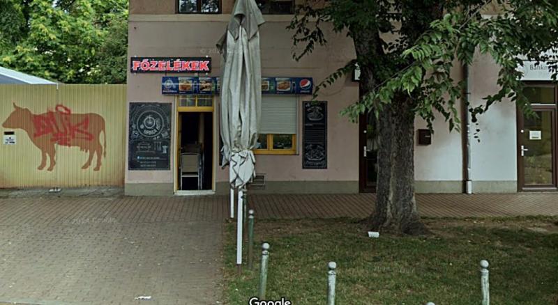 Zárójelentés Szeged szívében: 30 esztendős kultikus bisztró búcsúzott el

A város gasztronómiai palettájának fontos szereplője, három évtizede működő bisztró húzott le végleg a rolót. A hely, amely generációk kedvenc találkozóhelye volt, most búcsúzik a s
