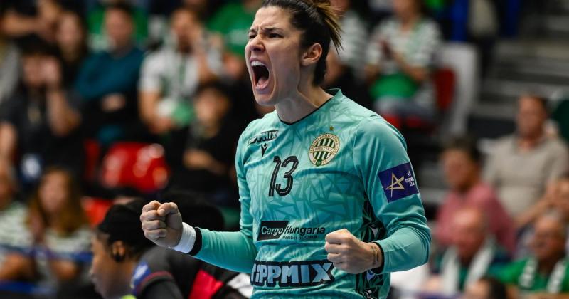 A magyar válogatott kapusa Romániába szerződik.